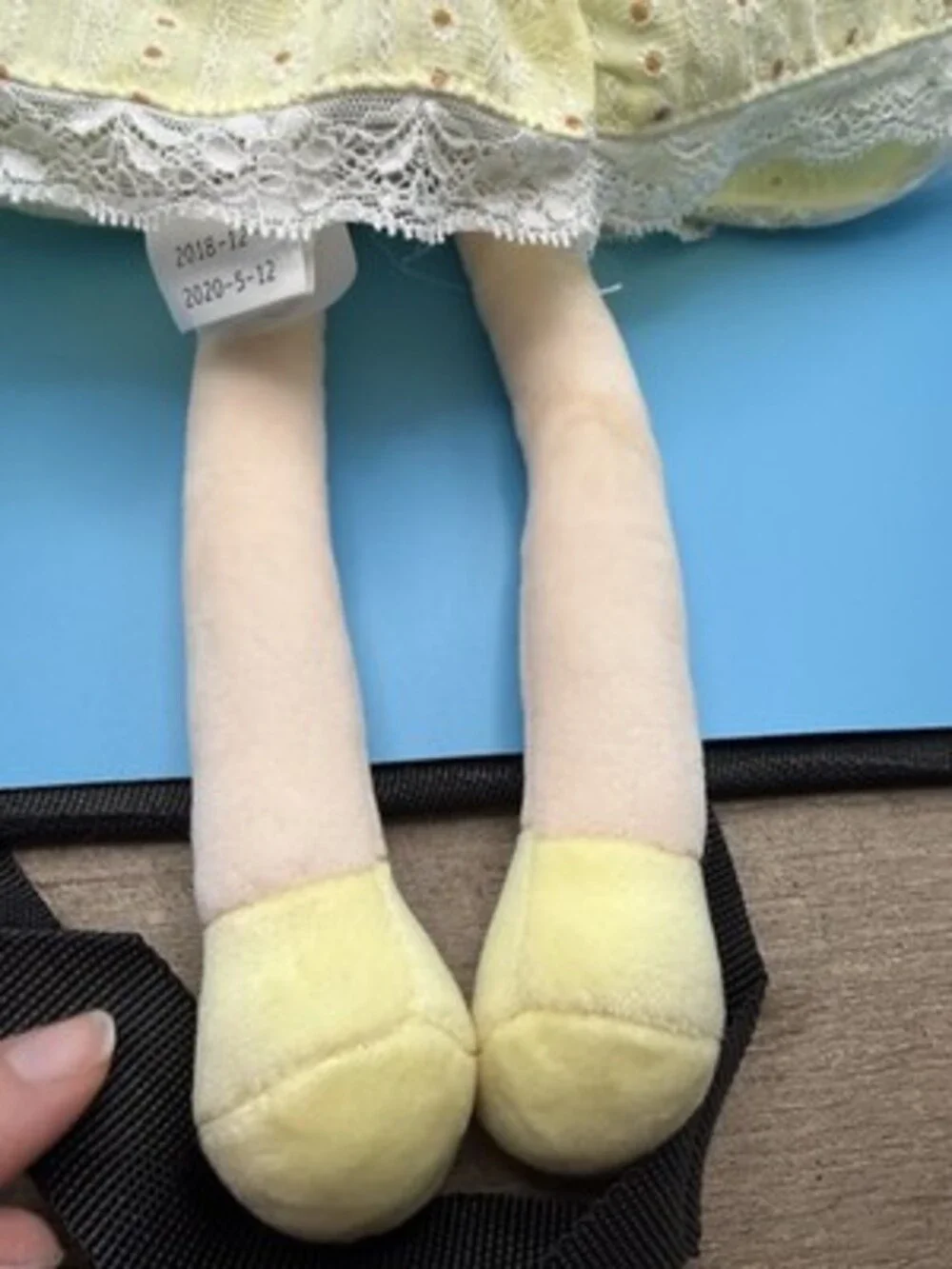 Gloveleya Plush Toy Doll Yellow Dress Light Brown Hair 15